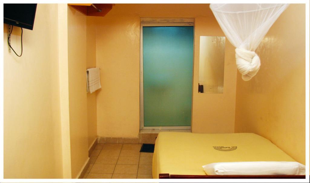 Rainbow Hotel Найроби Экстерьер фото