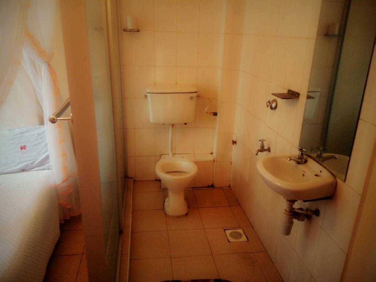 Rainbow Hotel Найроби Экстерьер фото